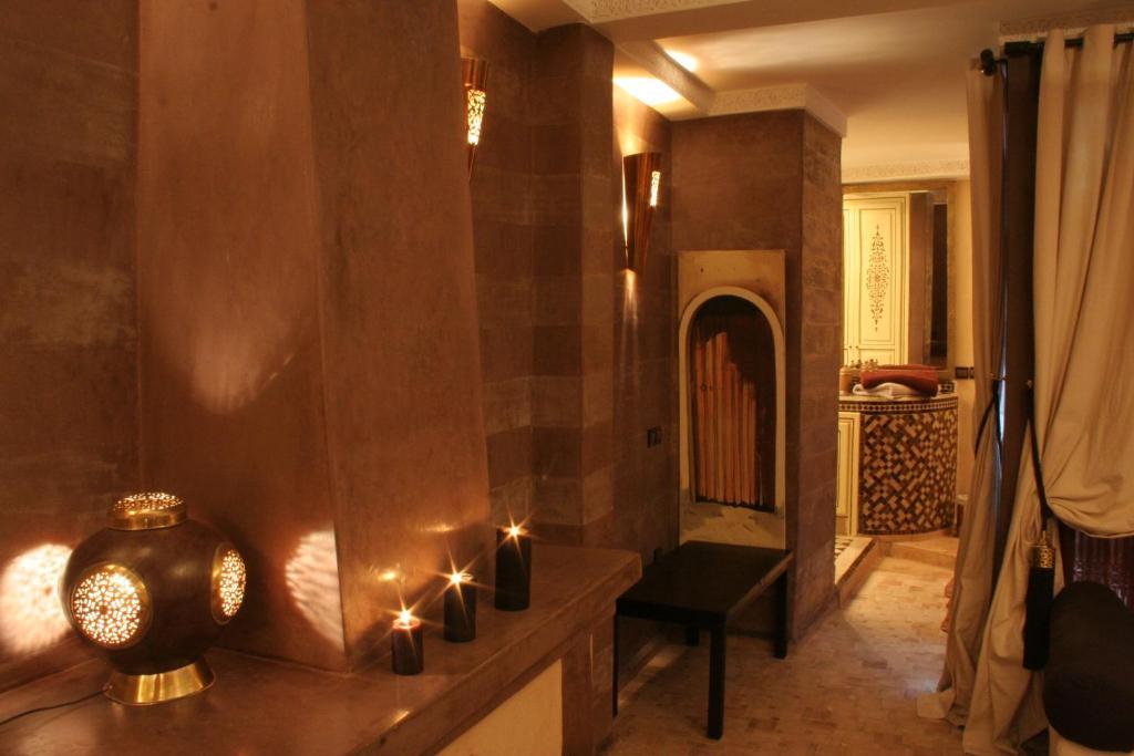 Riad Turquoise Marrakesh Rum bild